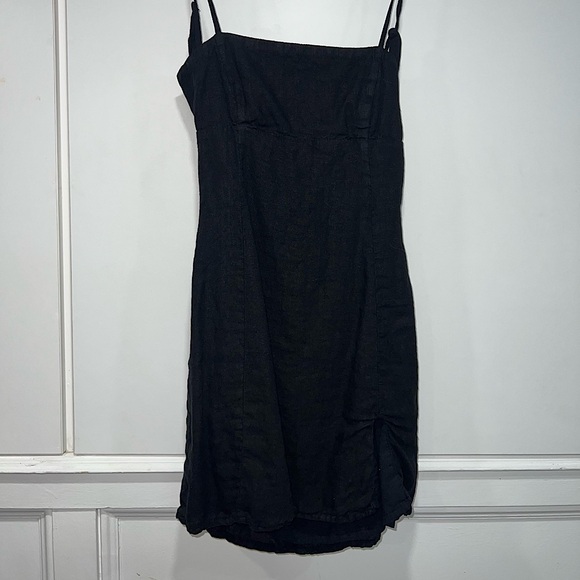 Black Linen Mini Dress - Picture 10 of 11